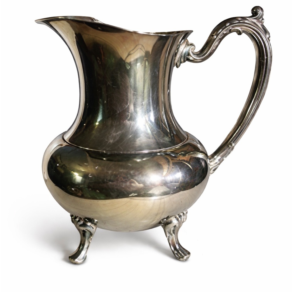 Antique Oneida Silverplate Water Pitcher w/ Ice Lip 4 Legs 8" Georgian Scroll